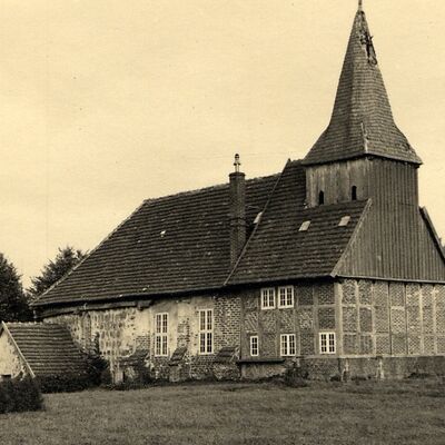 Kirche Lassahn 1945