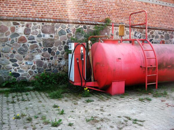 Alte Tankstelle