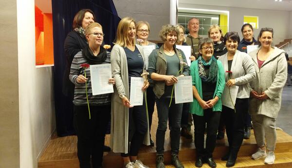 13 pädagogische Fachkräfte aus dem Kreis Herzogtum Lauenburg erfolgreich qualifiziert